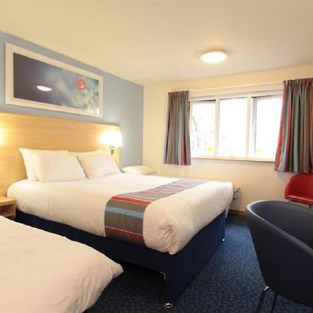 Travelodge Swansea Central Eksteriør billede