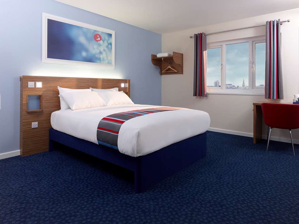 Travelodge Swansea Central Værelse billede