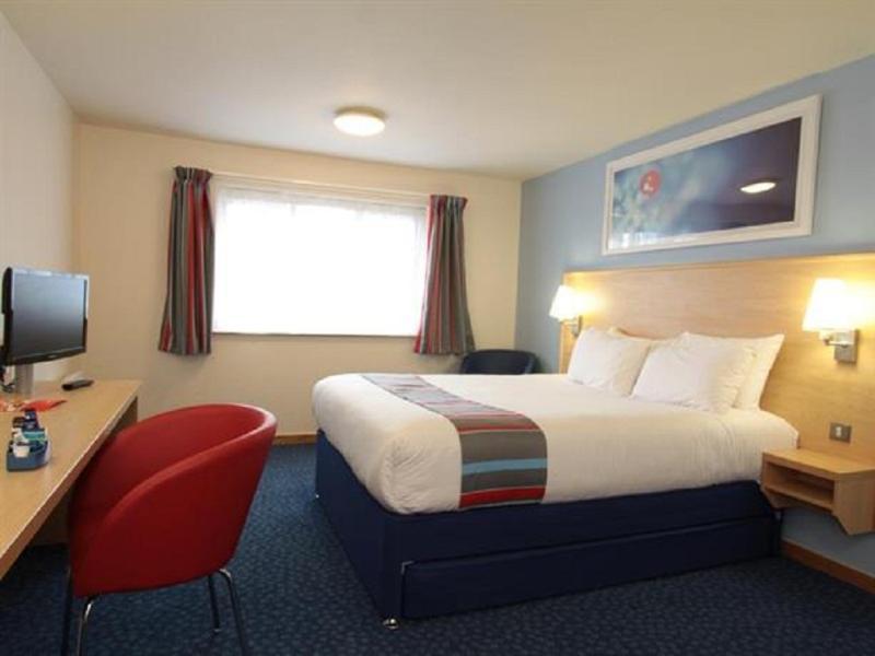 Travelodge Swansea Central Eksteriør billede