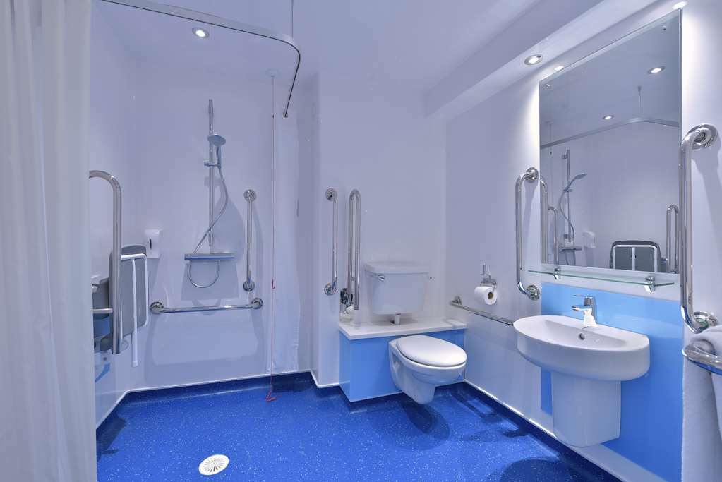 Travelodge Swansea Central Værelse billede